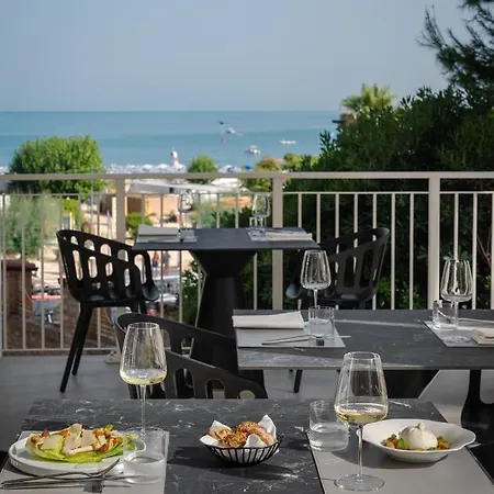 View Place & Hotel 5*