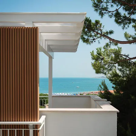 Hotel View Place & Numana