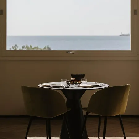 View Place & Hotel 5*