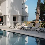 View Place & 5* Numana