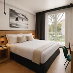 Otel View Place & Numana