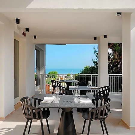 View Place & 5*