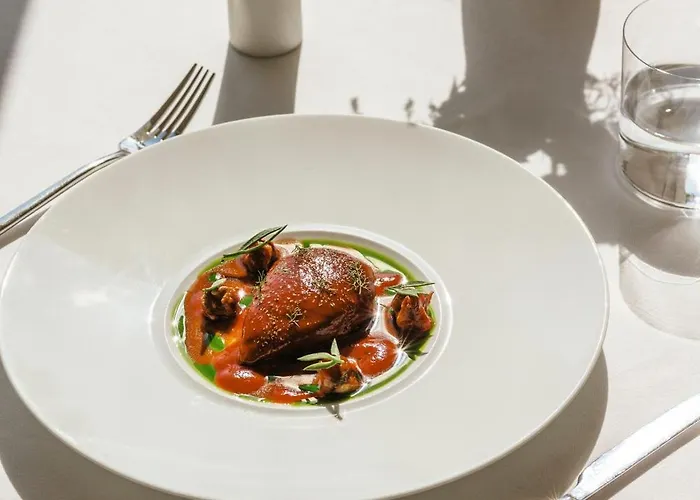 View Place & Hotel 5*